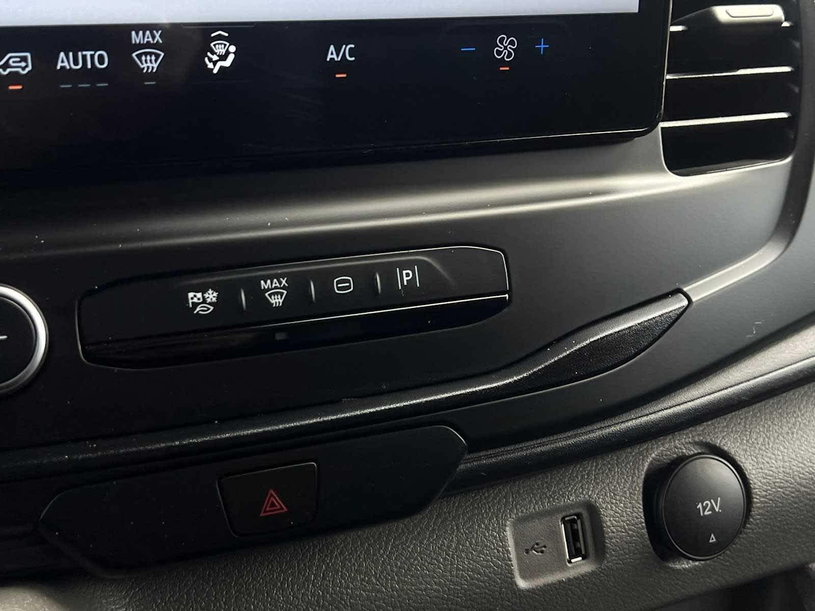 2023 Ford Transit Cargo Van T-350 130" Low Rf 9500 GVWR RWD