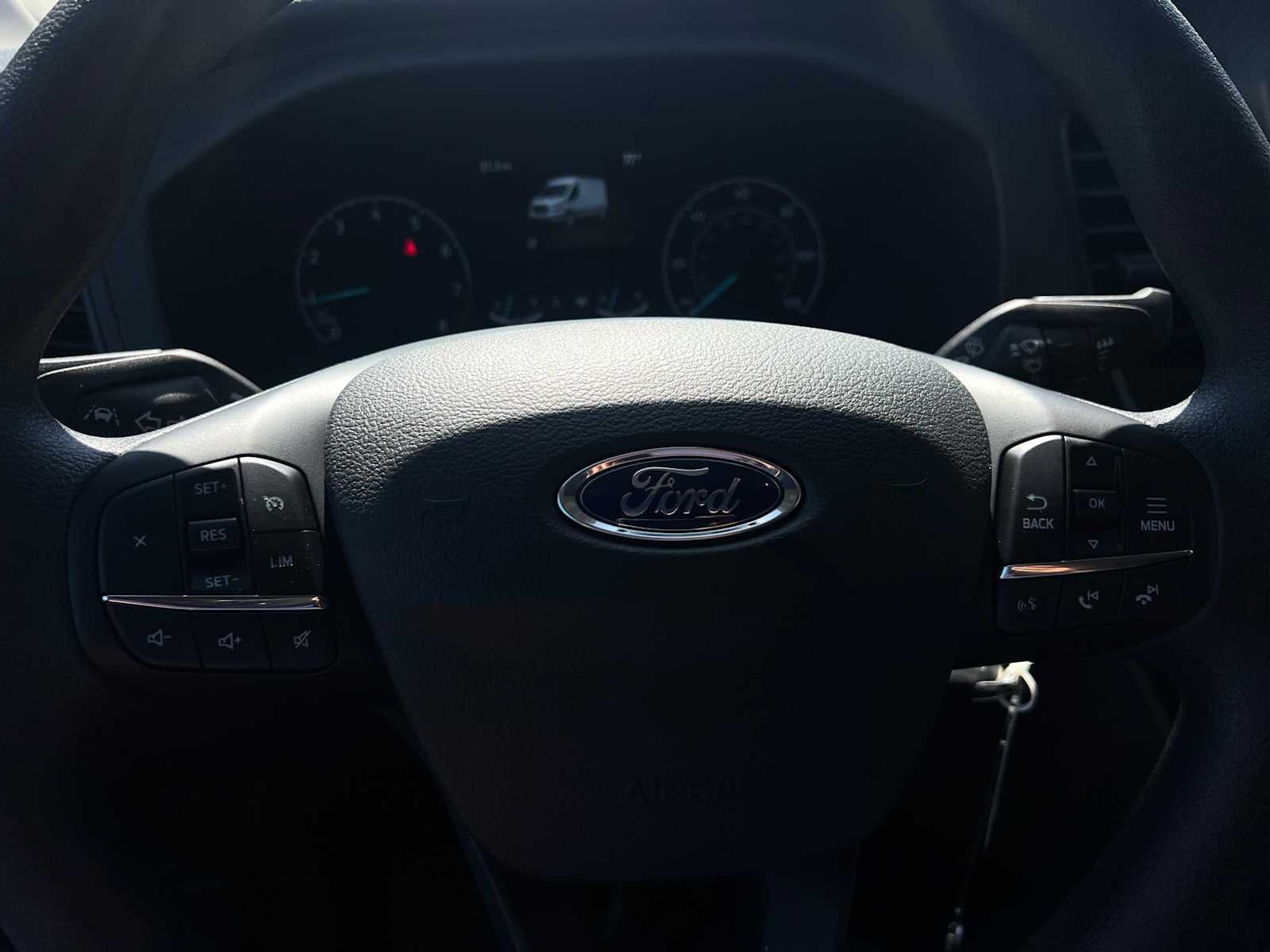 2025 Ford Transit T-350 148" EL Hi Rf 9500 GVWR RWD