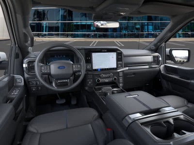 2025 Ford F-150 Platinum®