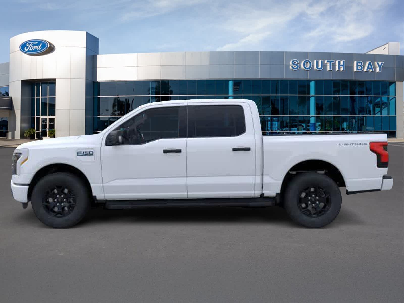 2025 Ford F-150 Lightning XLT