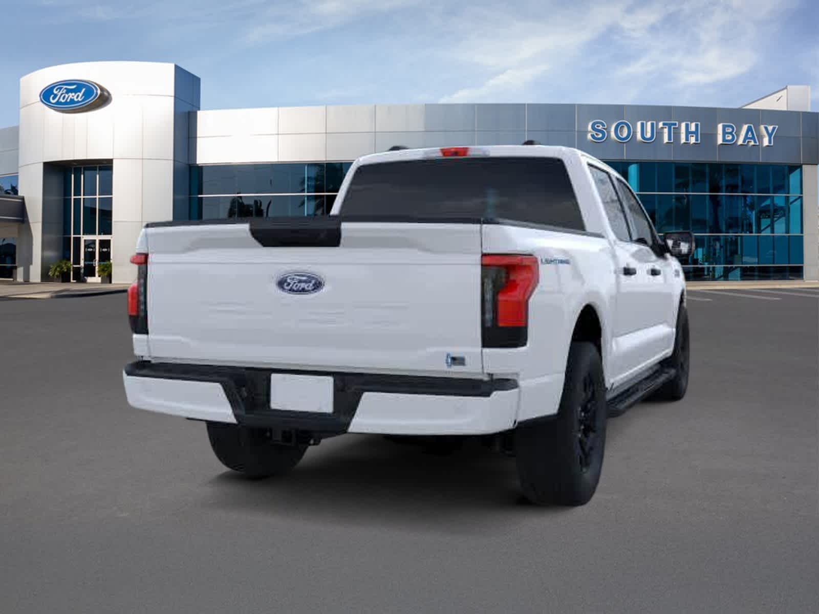 2025 Ford F-150 Lightning XLT