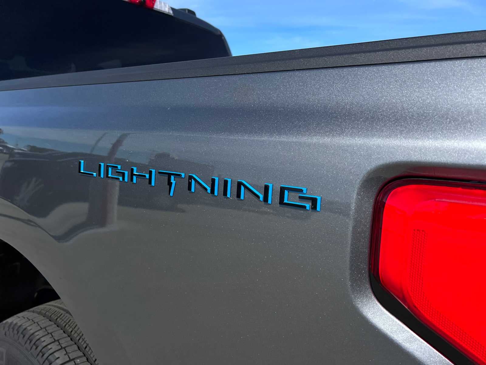 2025 Ford F-150 Lightning XLT