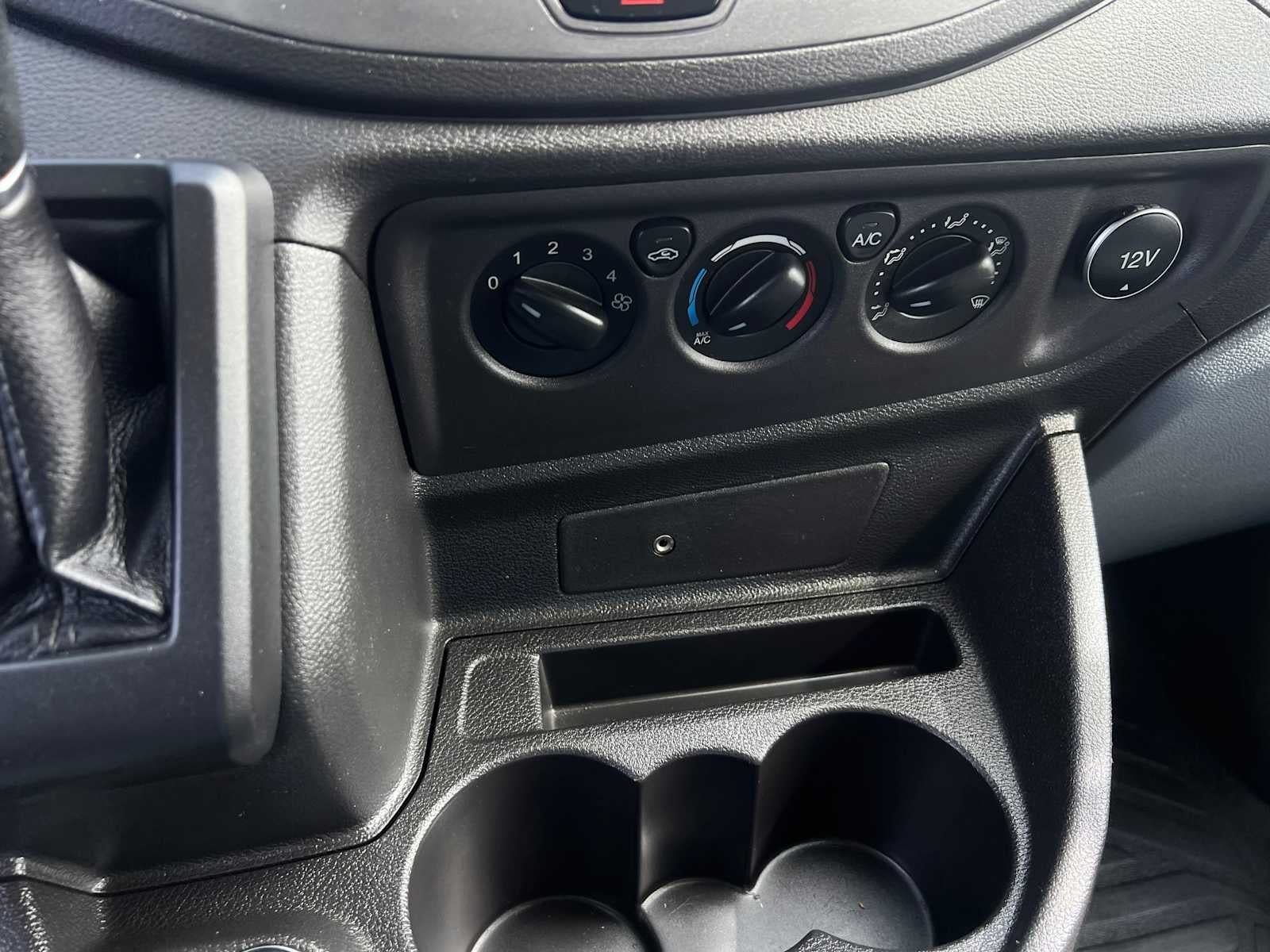 2019 Ford Transit Van 148 WB Low Roof Cargo