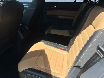 2023 Volkswagen Atlas Cross Sport 3.6L V6 SEL Premium R-Line