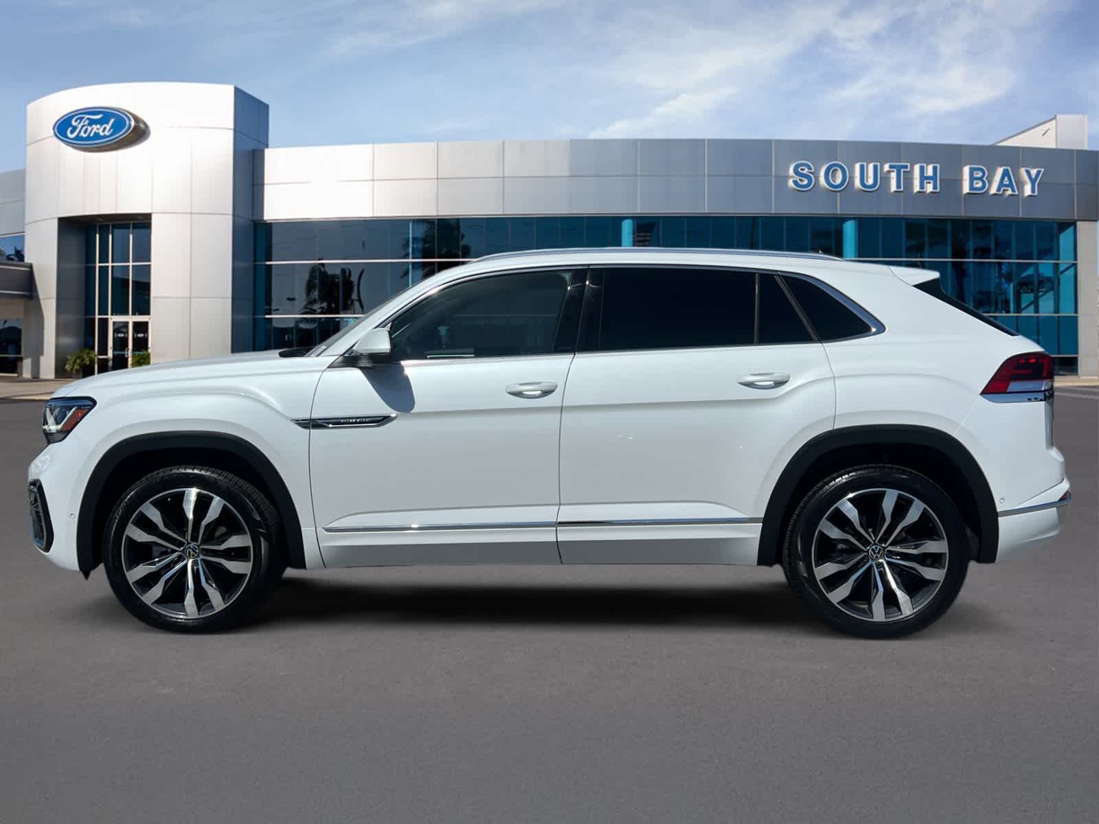 2023 Volkswagen Atlas Cross Sport 3.6L V6 SEL Premium R-Line