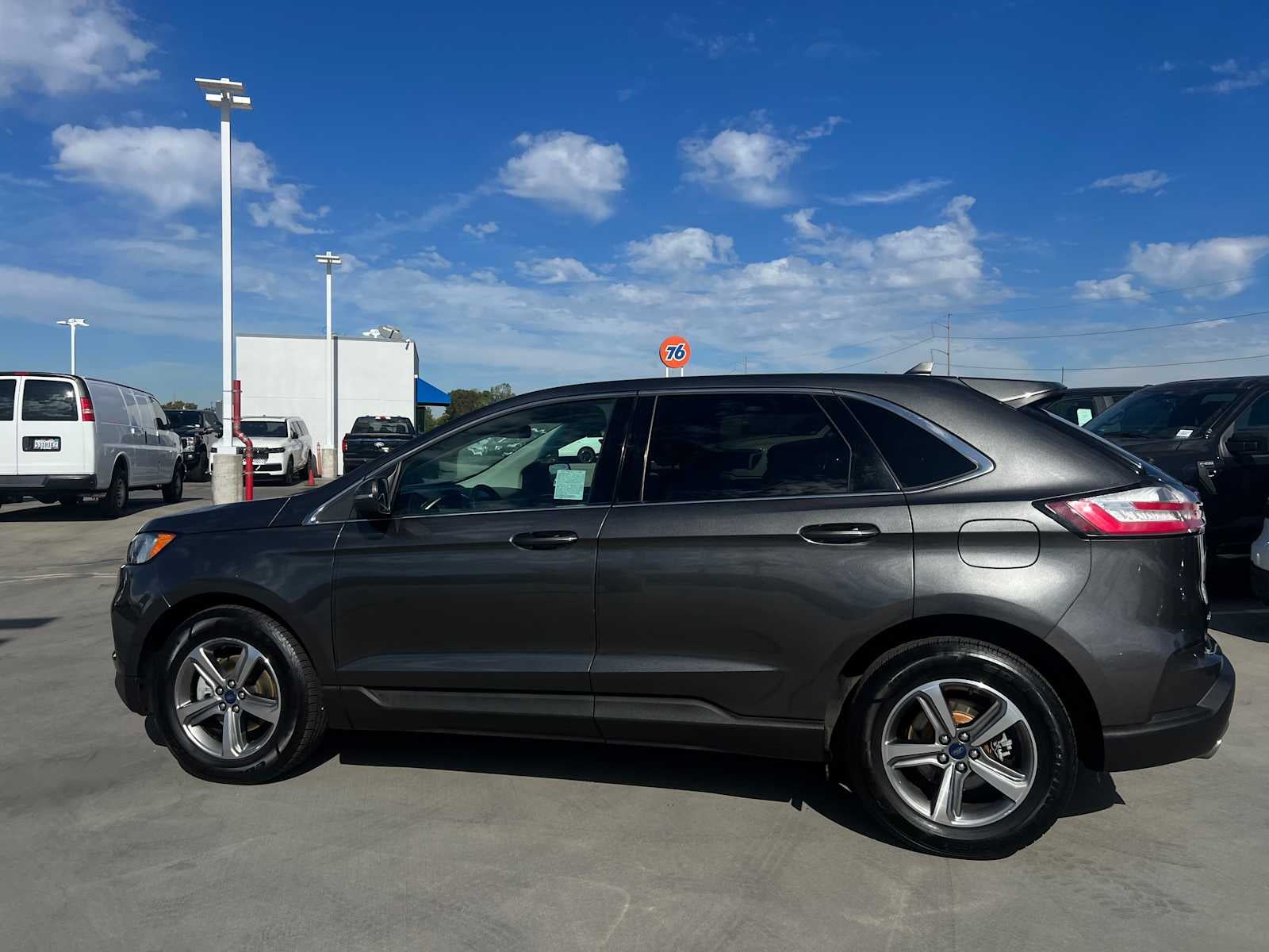2020 Ford Edge SEL