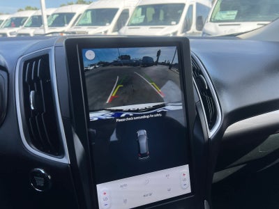 2023 Ford Edge SE