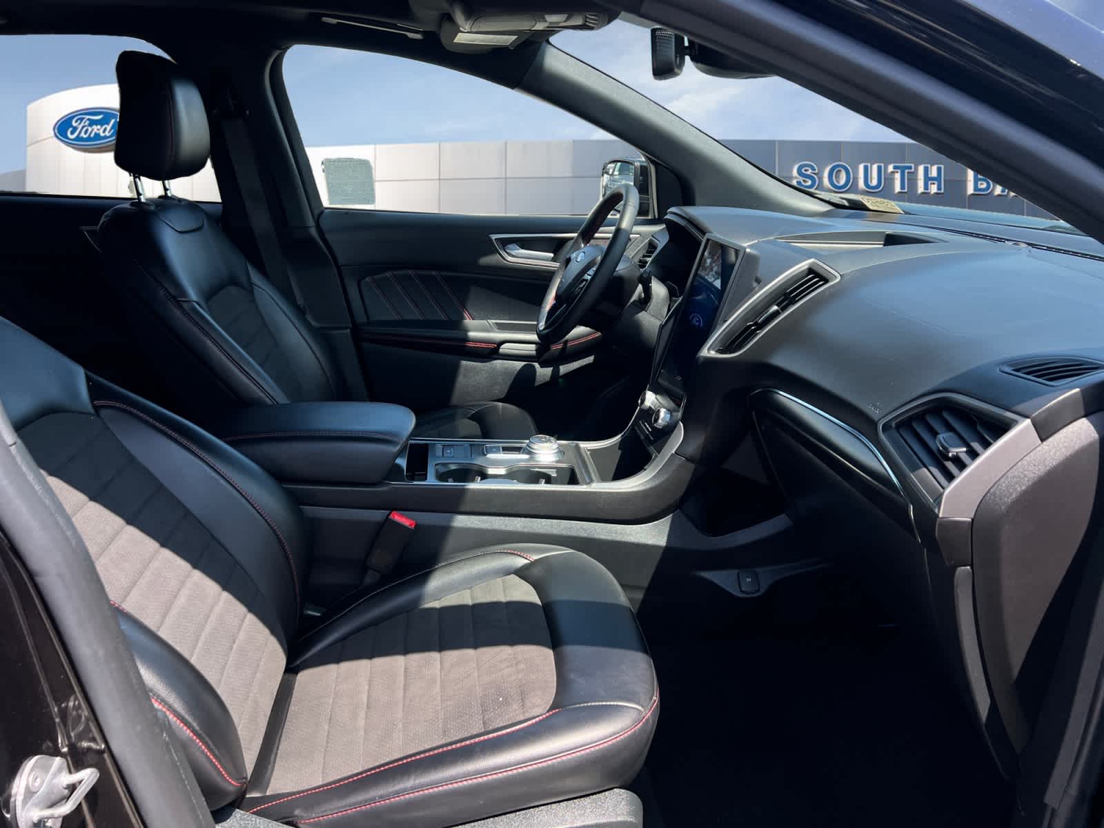 2022 Ford Edge ST-Line