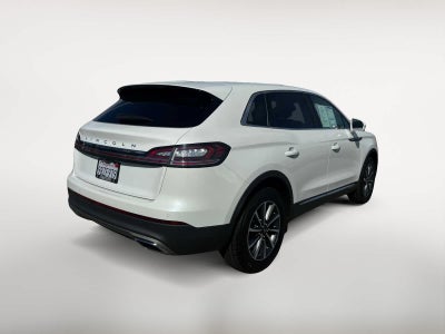 2022 Lincoln Nautilus Standard