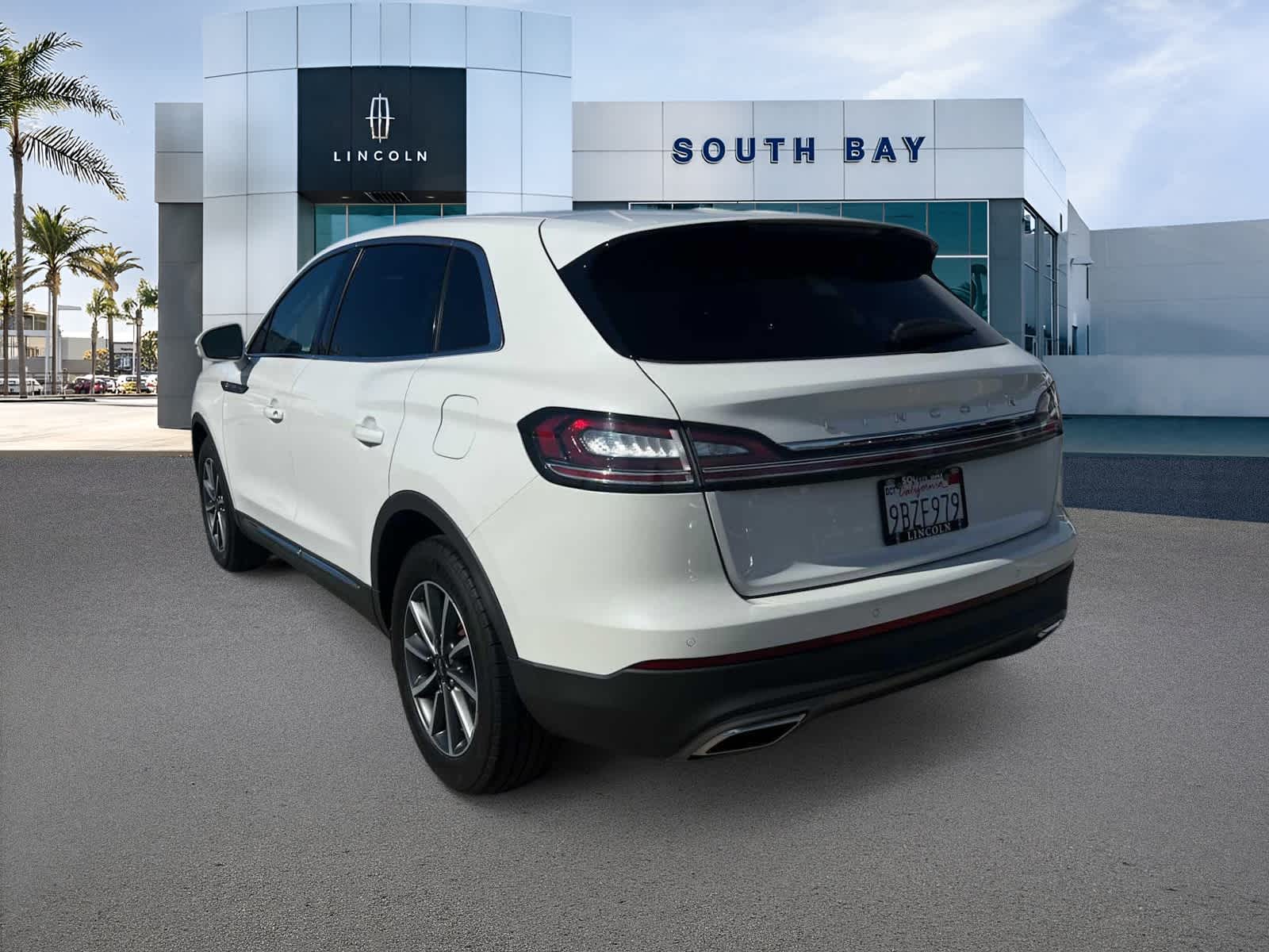 2022 Lincoln Nautilus Standard