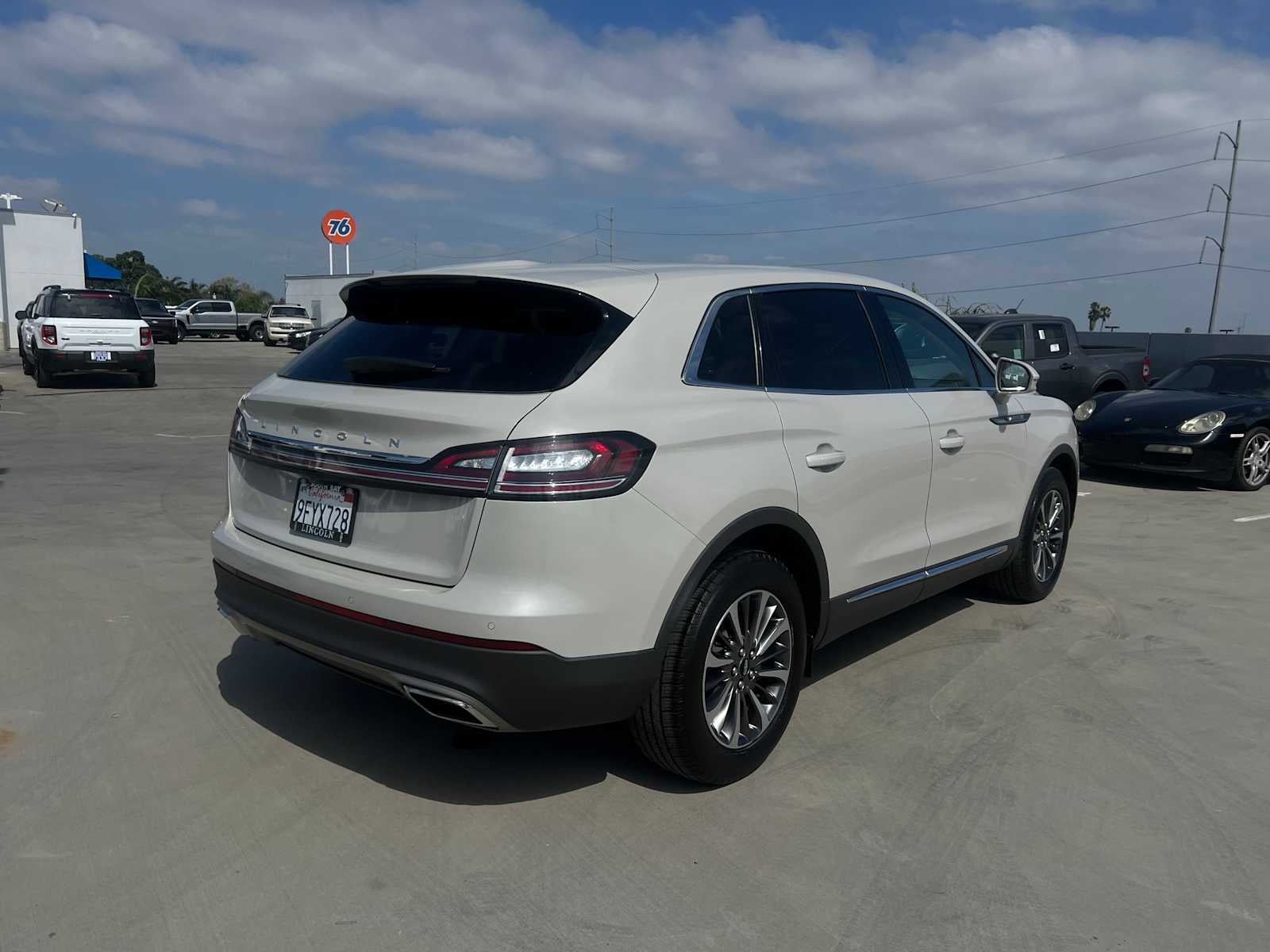 2023 Lincoln Nautilus Standard