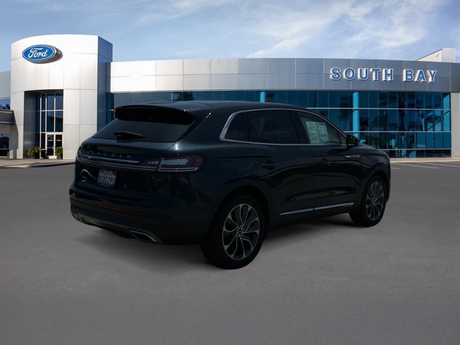 2022 Lincoln Nautilus Reserve