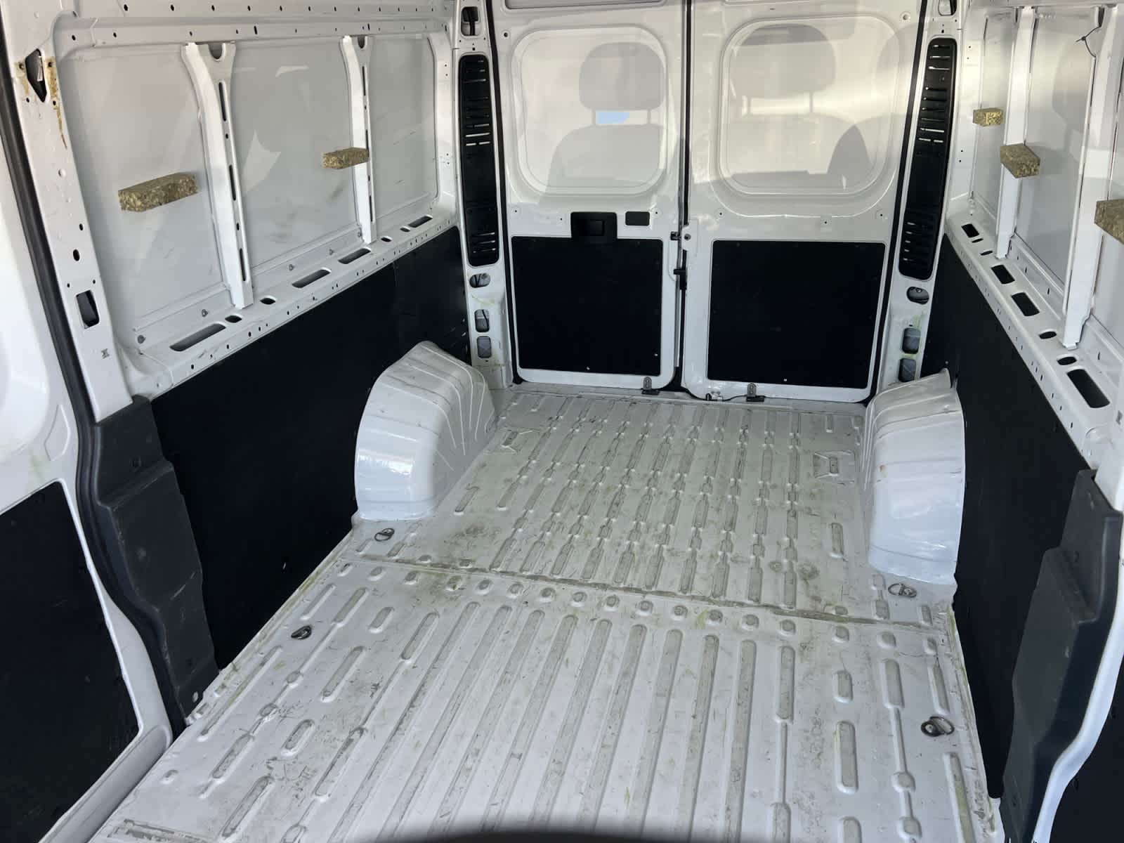 2025 RAM ProMaster Cargo Van Tradesman