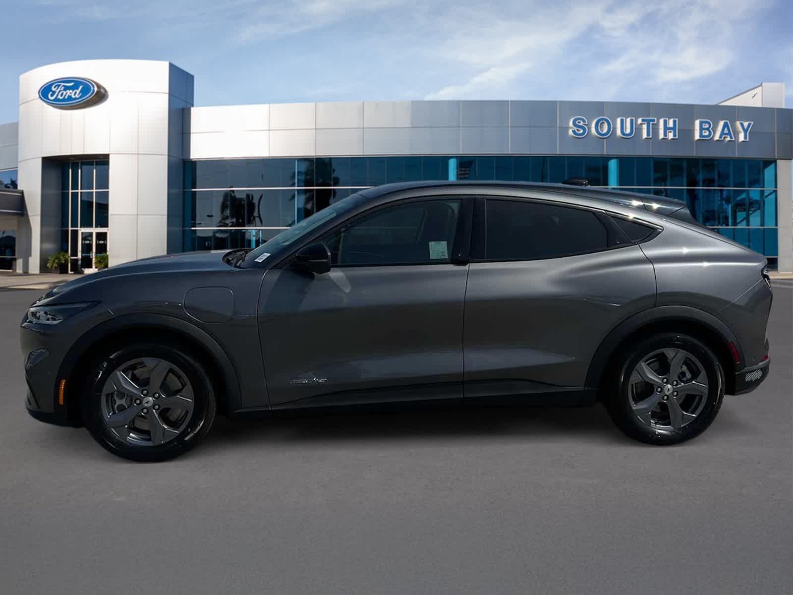 2023 Ford Mustang Mach-E Select