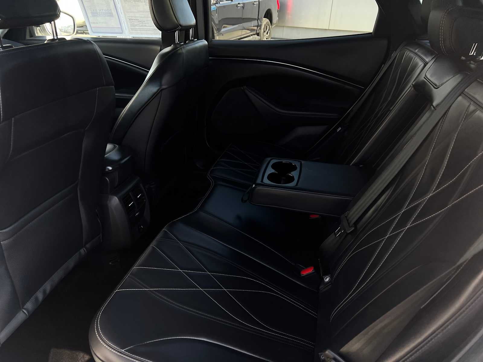 2022 Ford Mustang Mach-E California Route 1