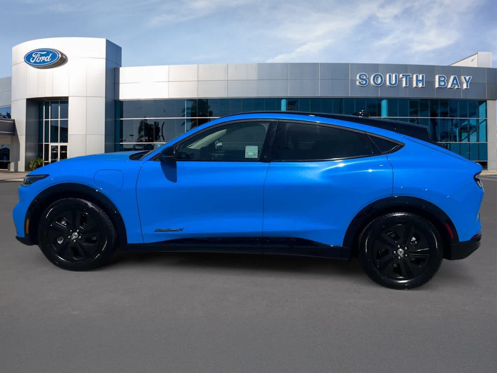 2022 Ford Mustang Mach-E California Route 1