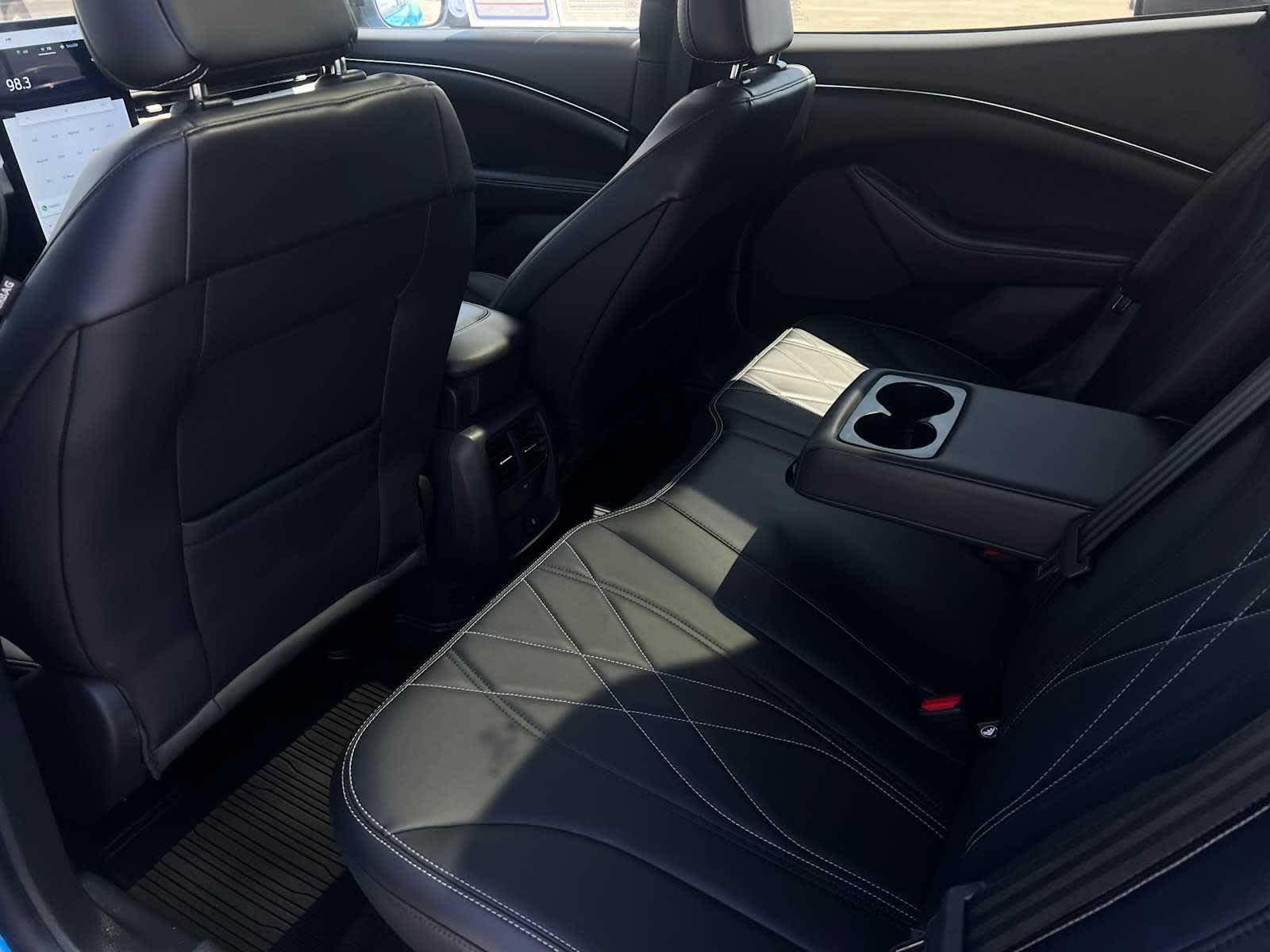 2022 Ford Mustang Mach-E California Route 1