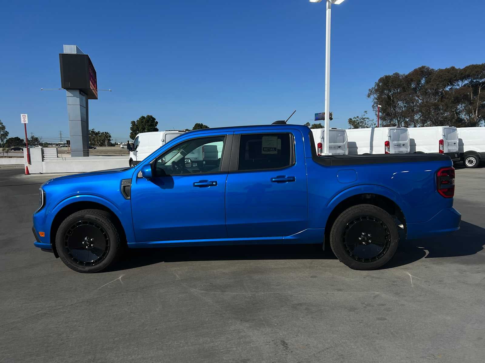 2025 Ford Maverick Lobo High