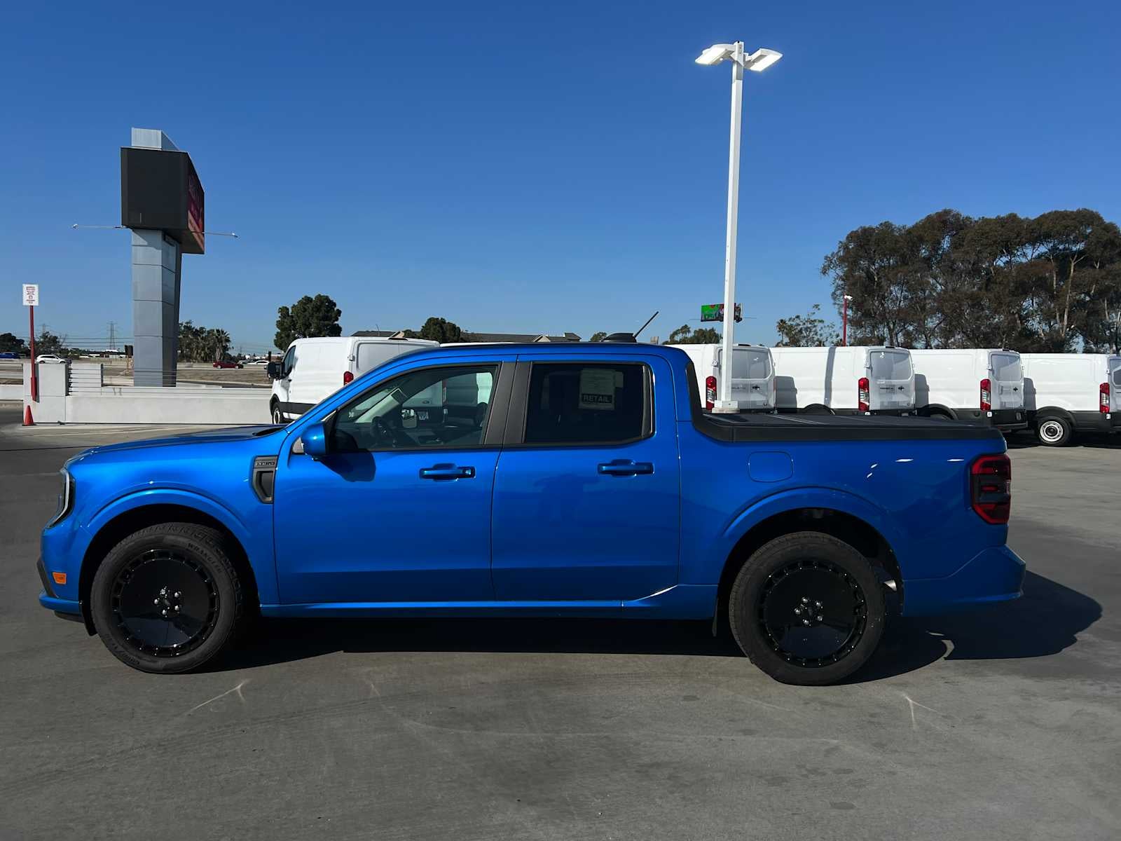 2025 Ford Maverick Lobo High