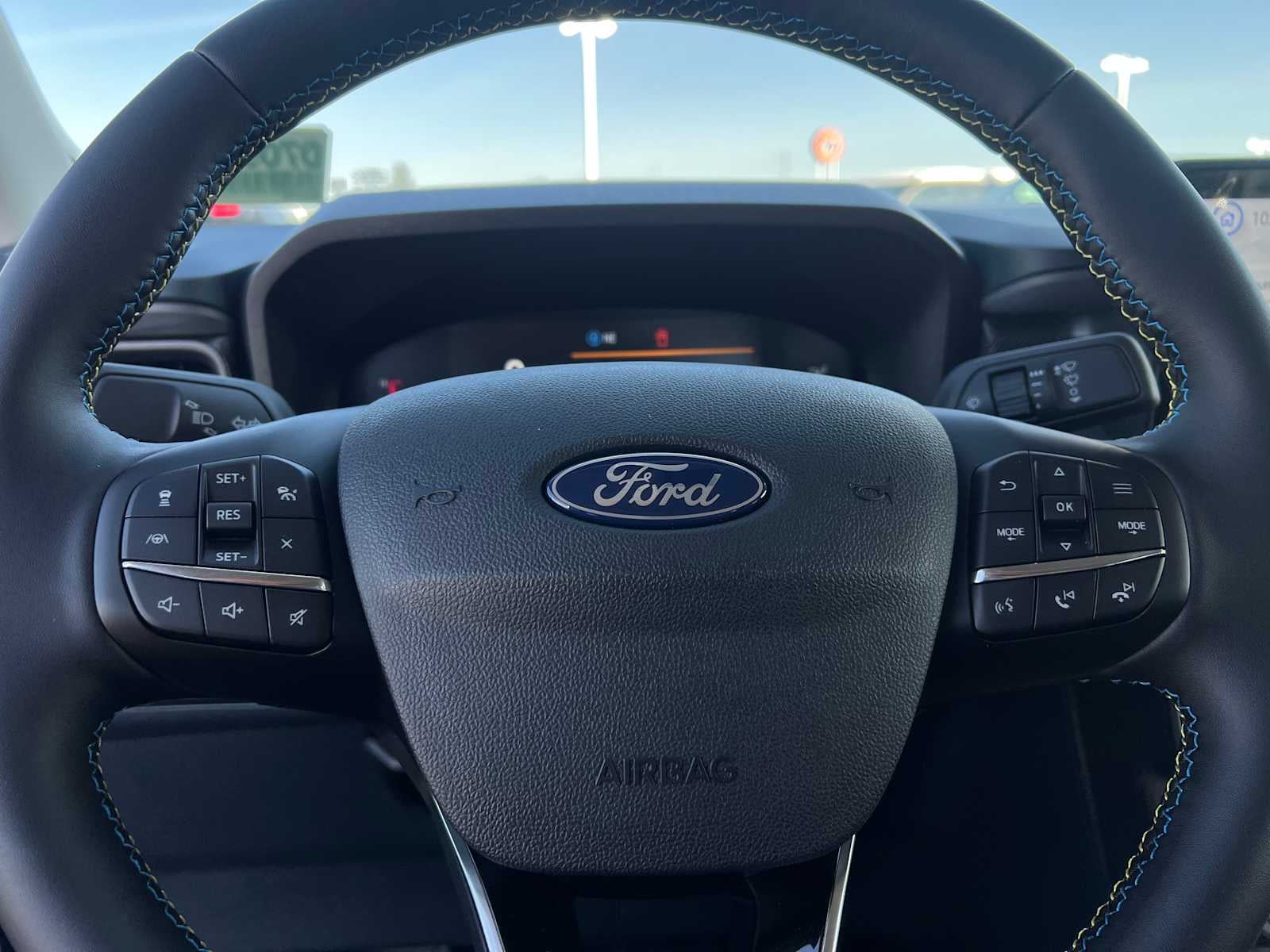 2025 Ford Maverick Lobo High