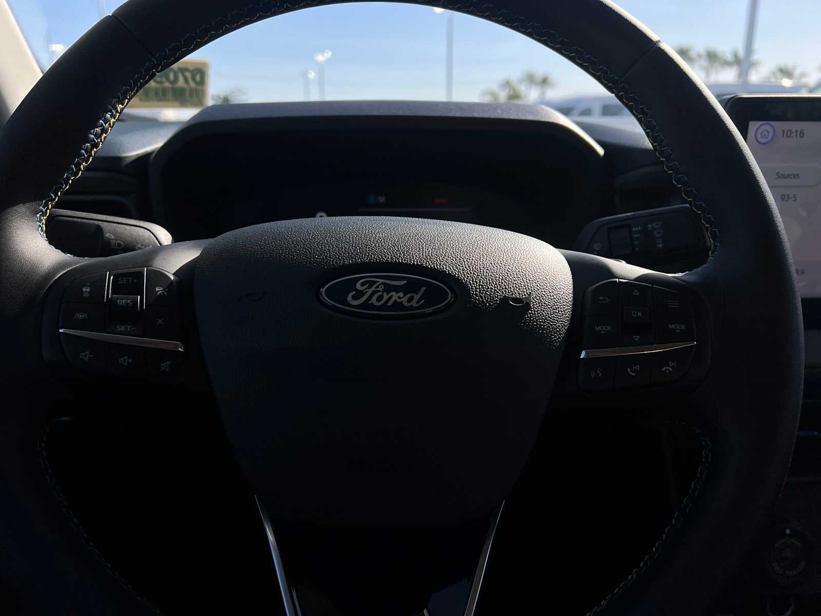 2025 Ford Maverick Lobo High