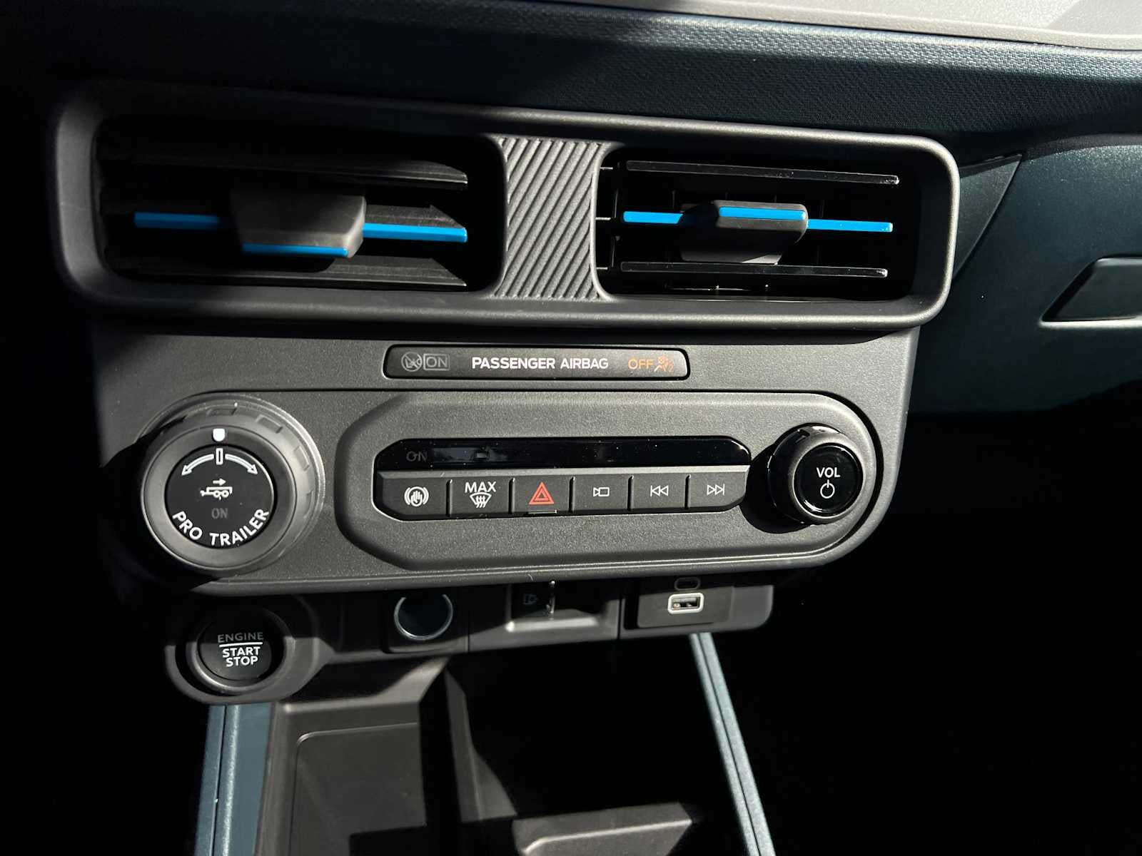 2026 Ford Maverick Lobo High