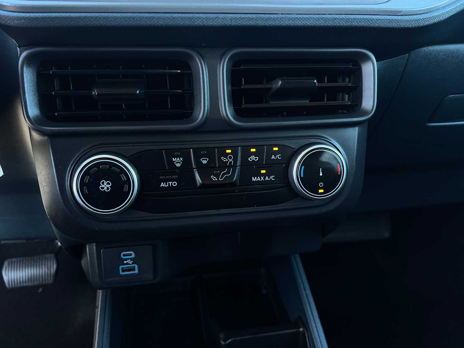 2024 Ford Maverick XL