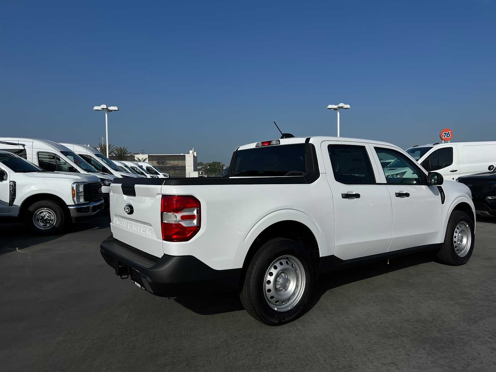 2025 Ford Maverick XL