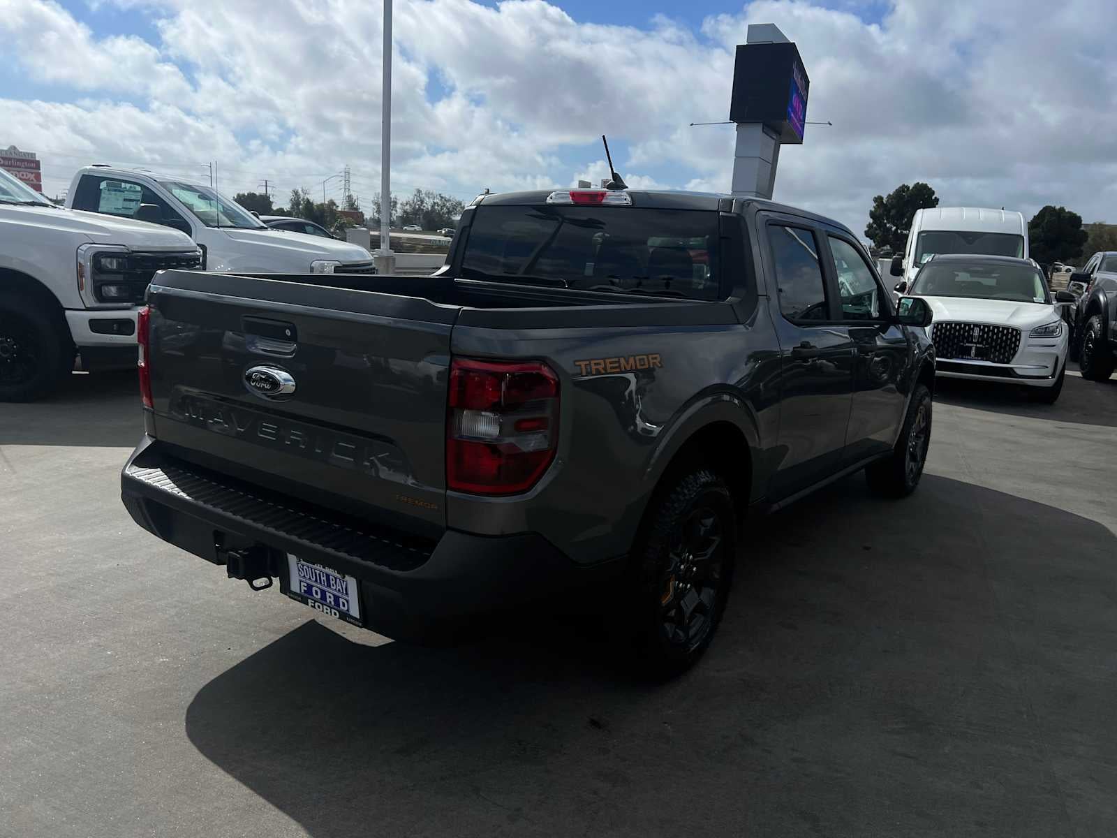 2024 Ford Maverick XLT Advanced