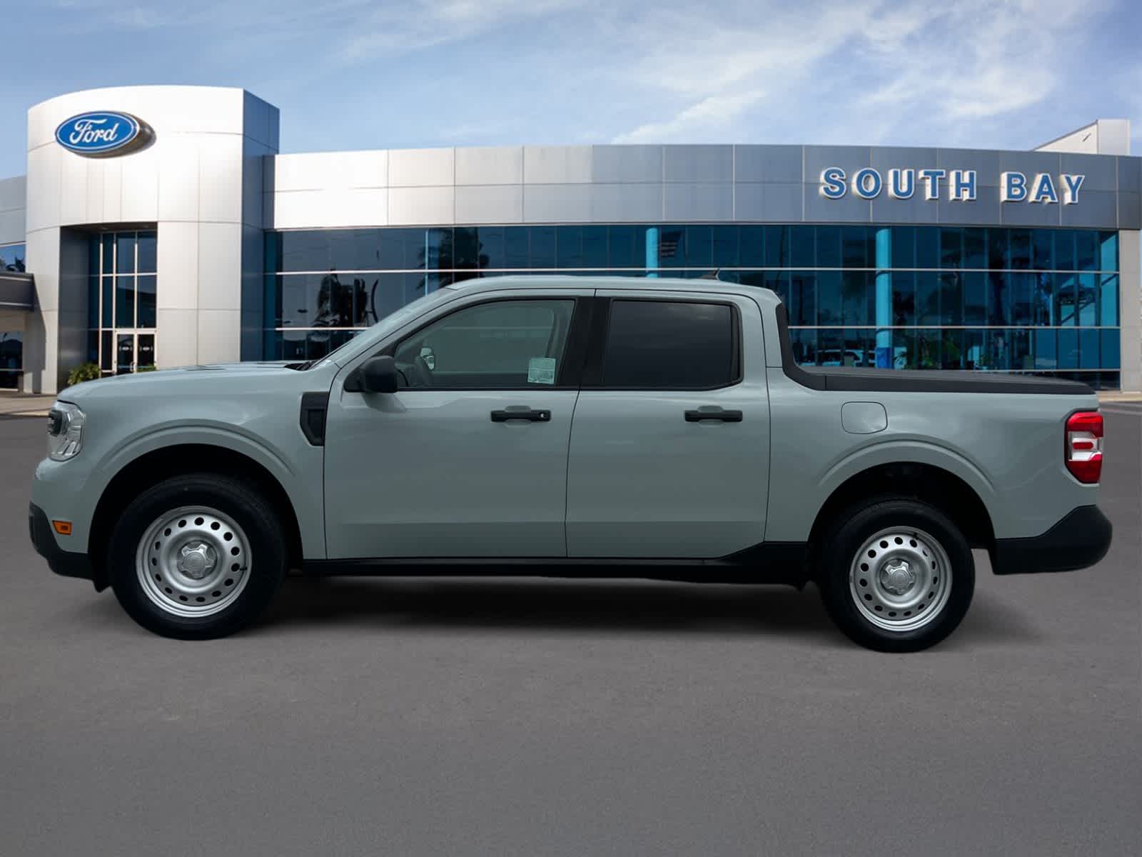 2023 Ford Maverick XL