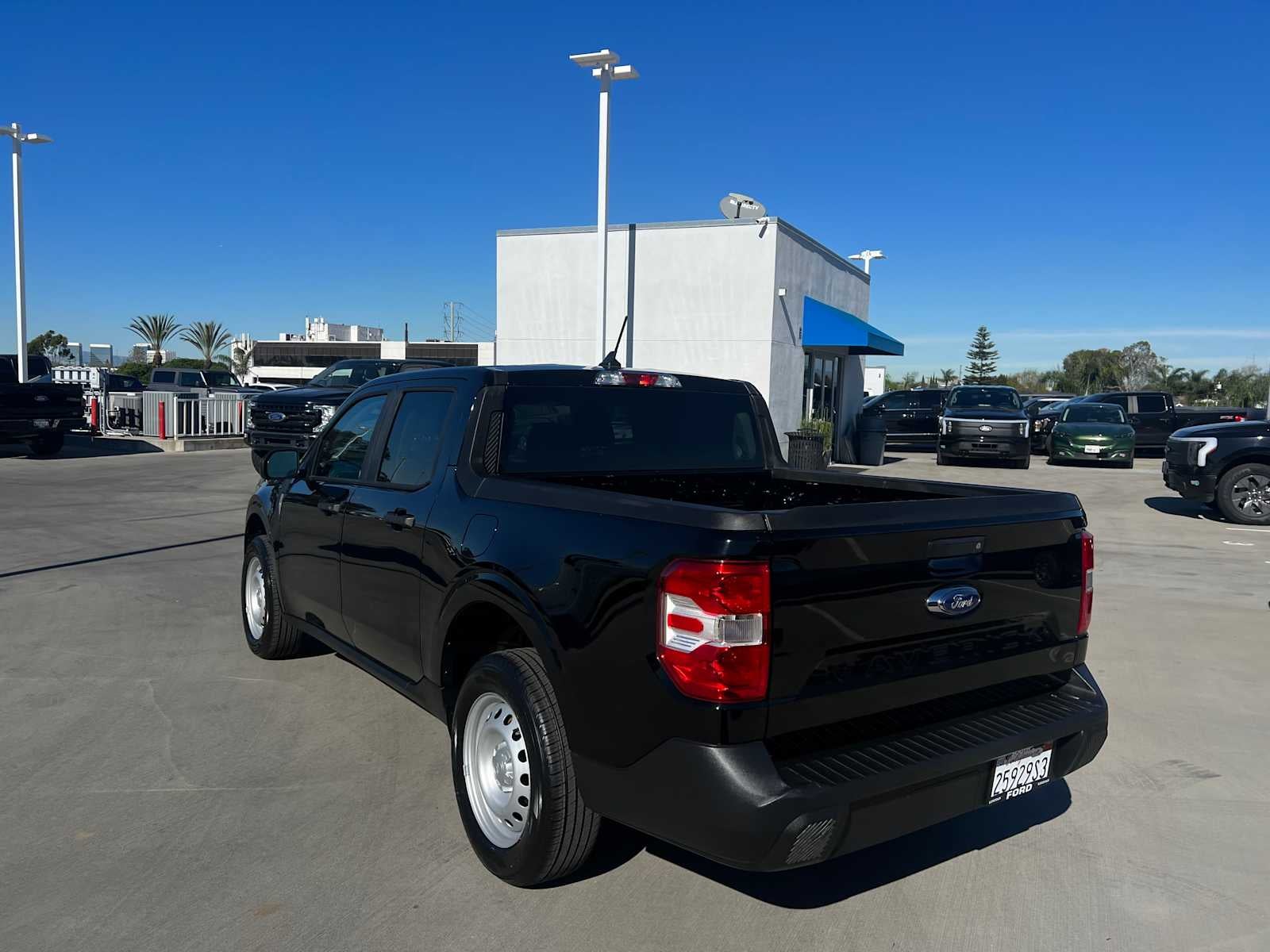 2022 Ford Maverick XL