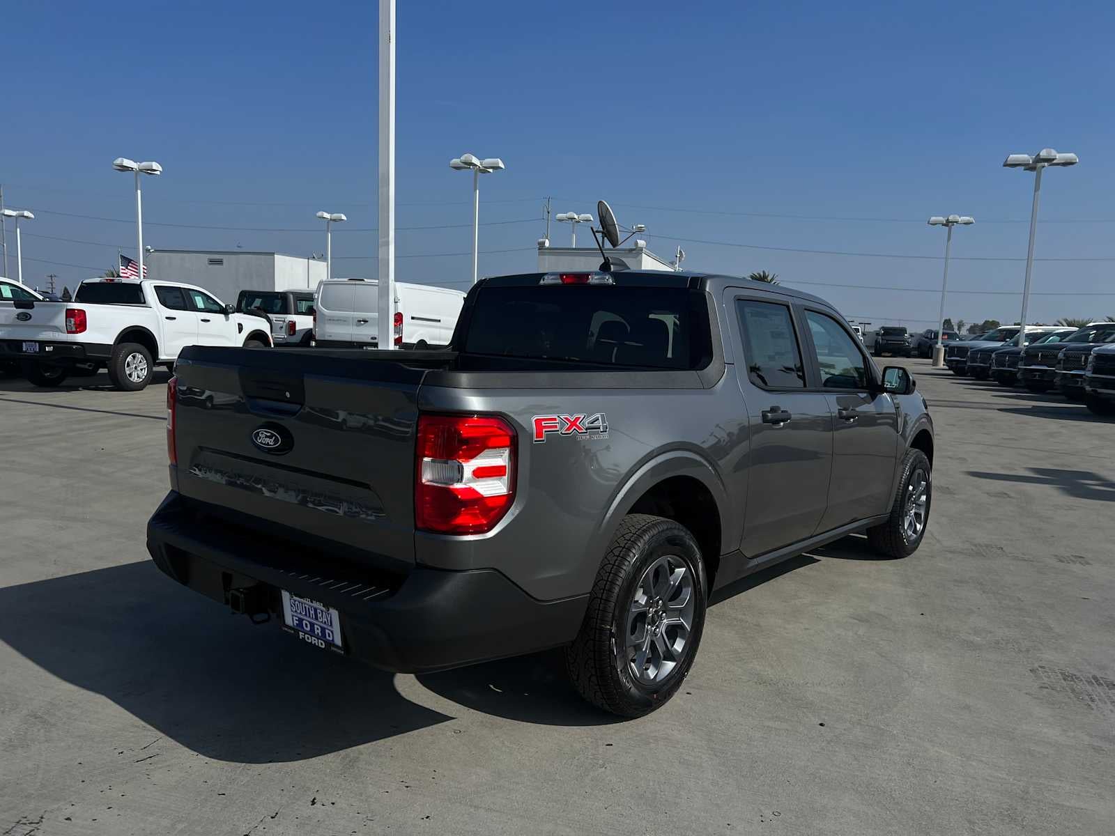 2025 Ford Maverick XLT