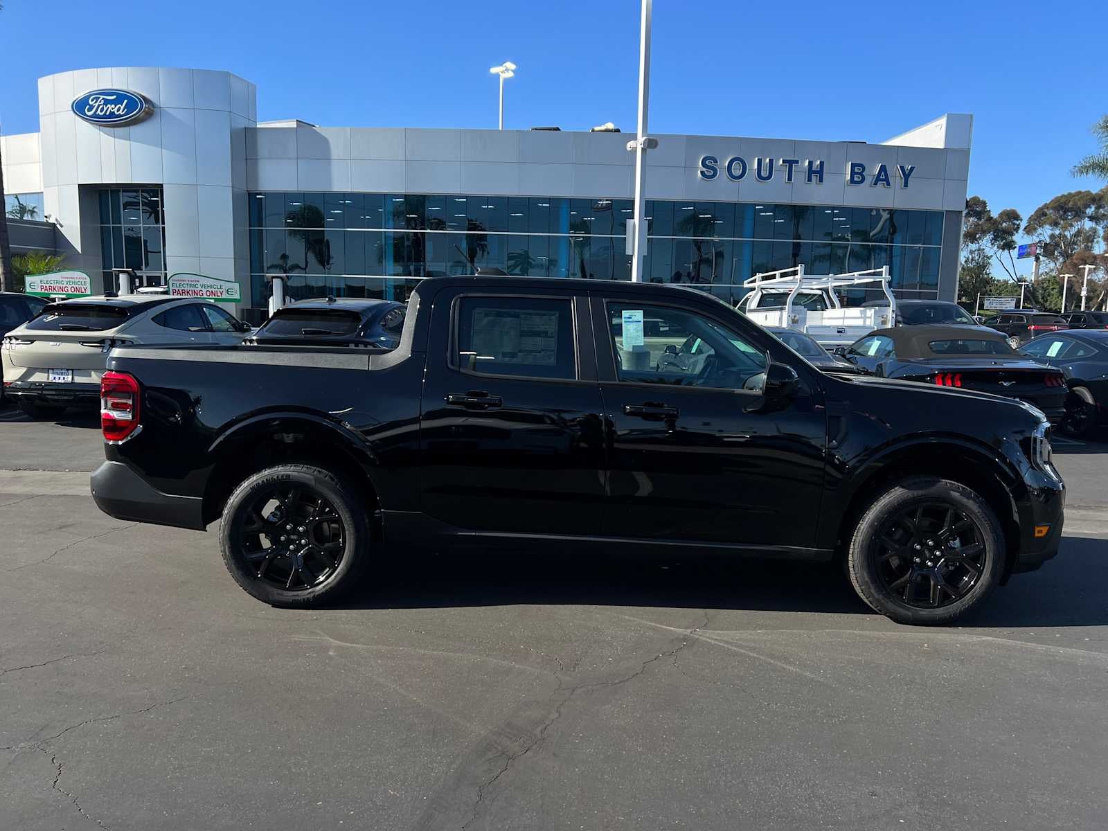 2025 Ford Maverick LARIAT