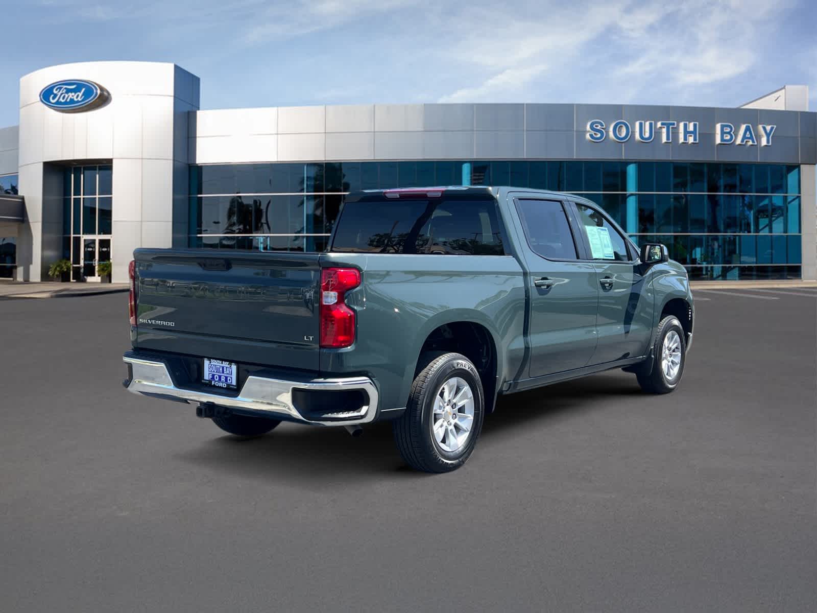 2025 Chevrolet Silverado 1500 LT