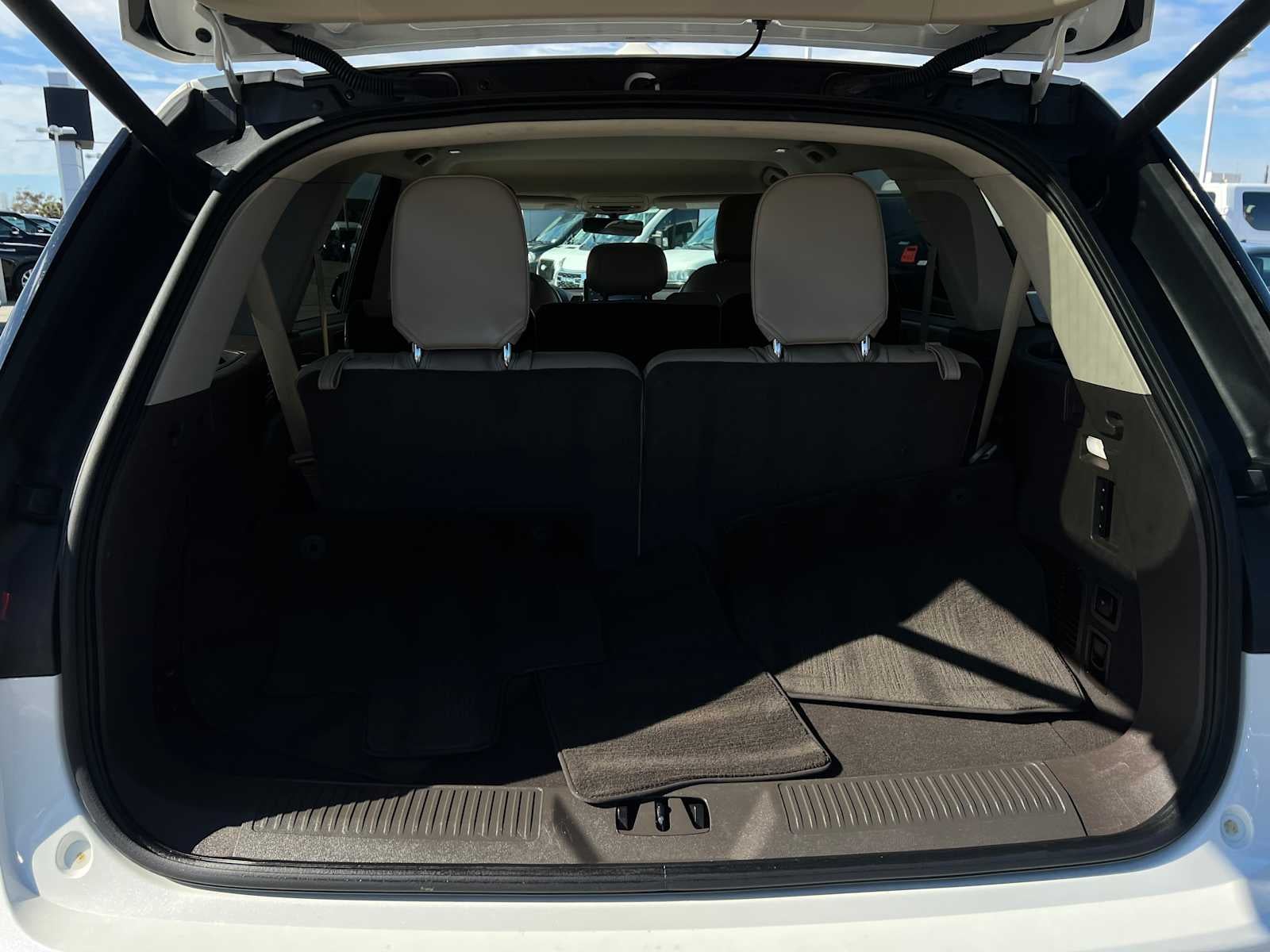 2023 Lincoln Aviator Standard