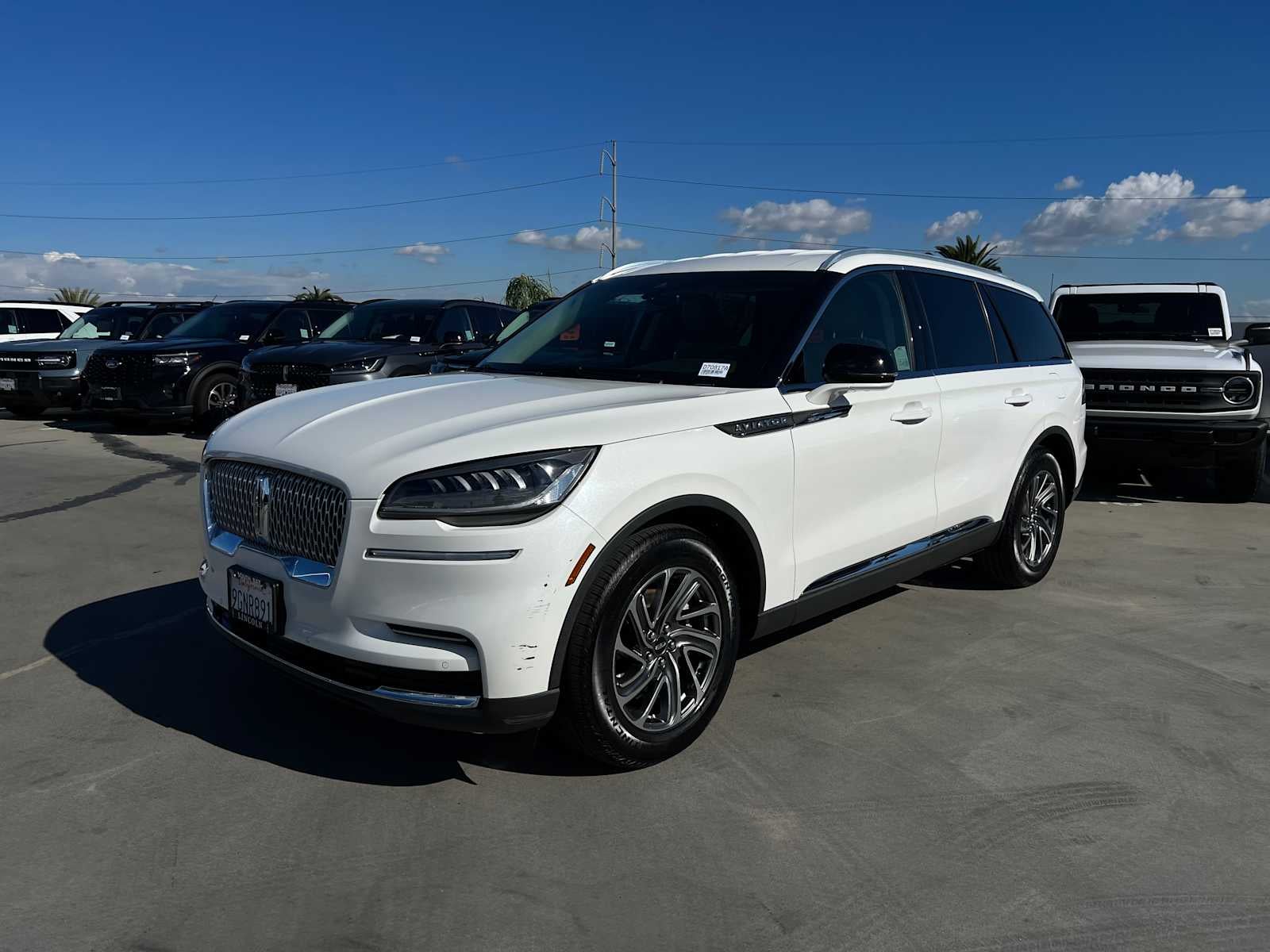 2023 Lincoln Aviator Standard