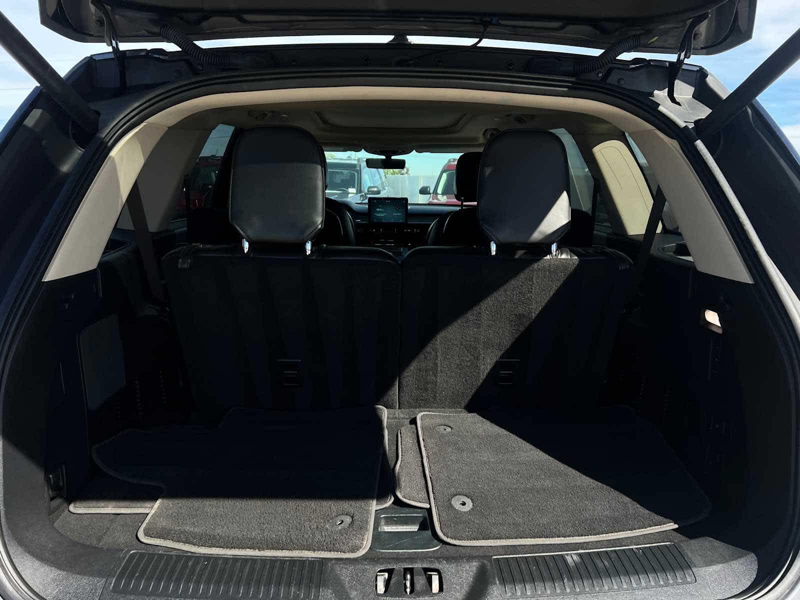 2023 Lincoln Aviator Standard