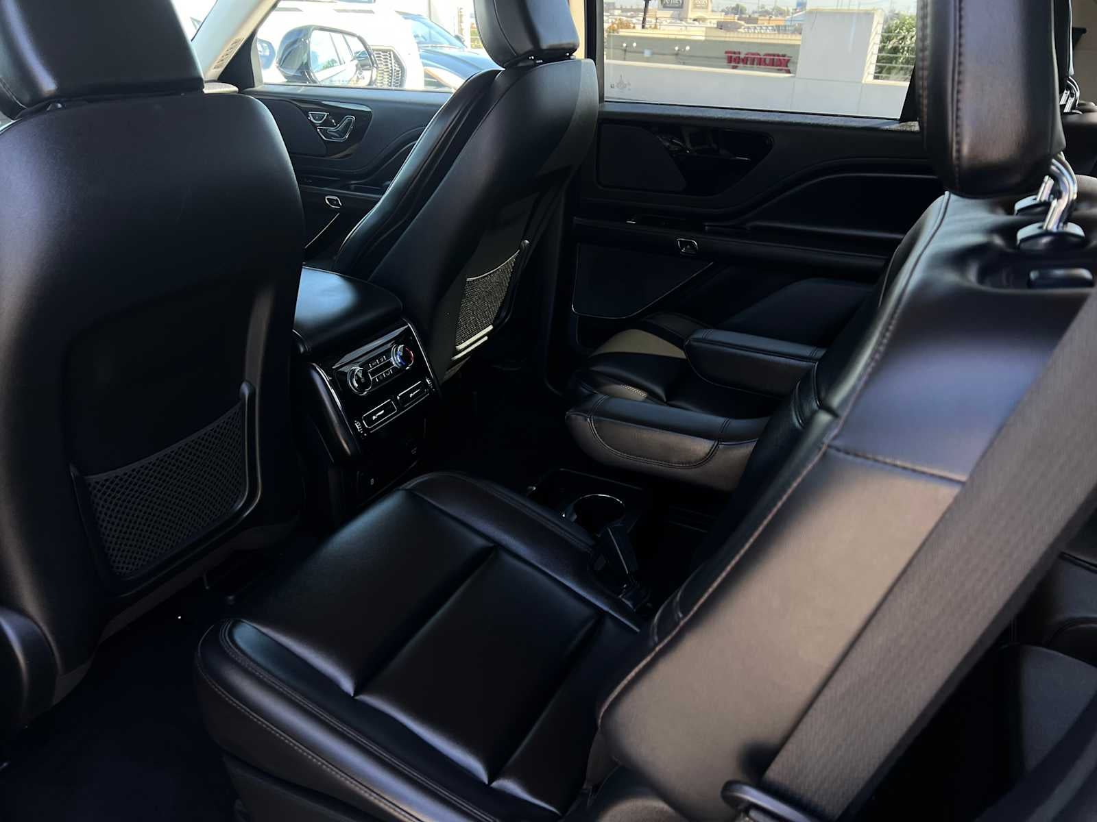 2023 Lincoln Aviator Standard