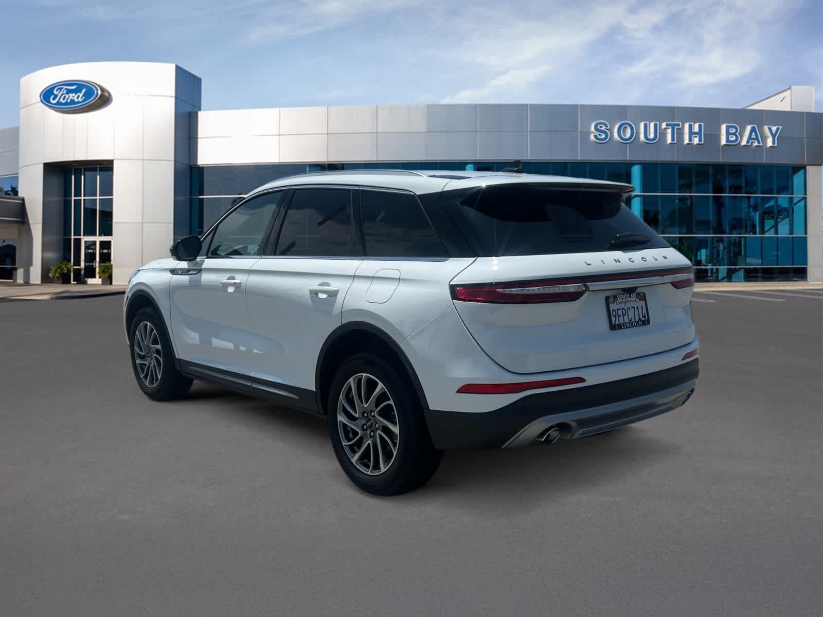 2022 Lincoln Corsair Standard
