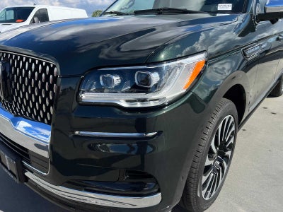 2022 Lincoln Navigator L Black Label
