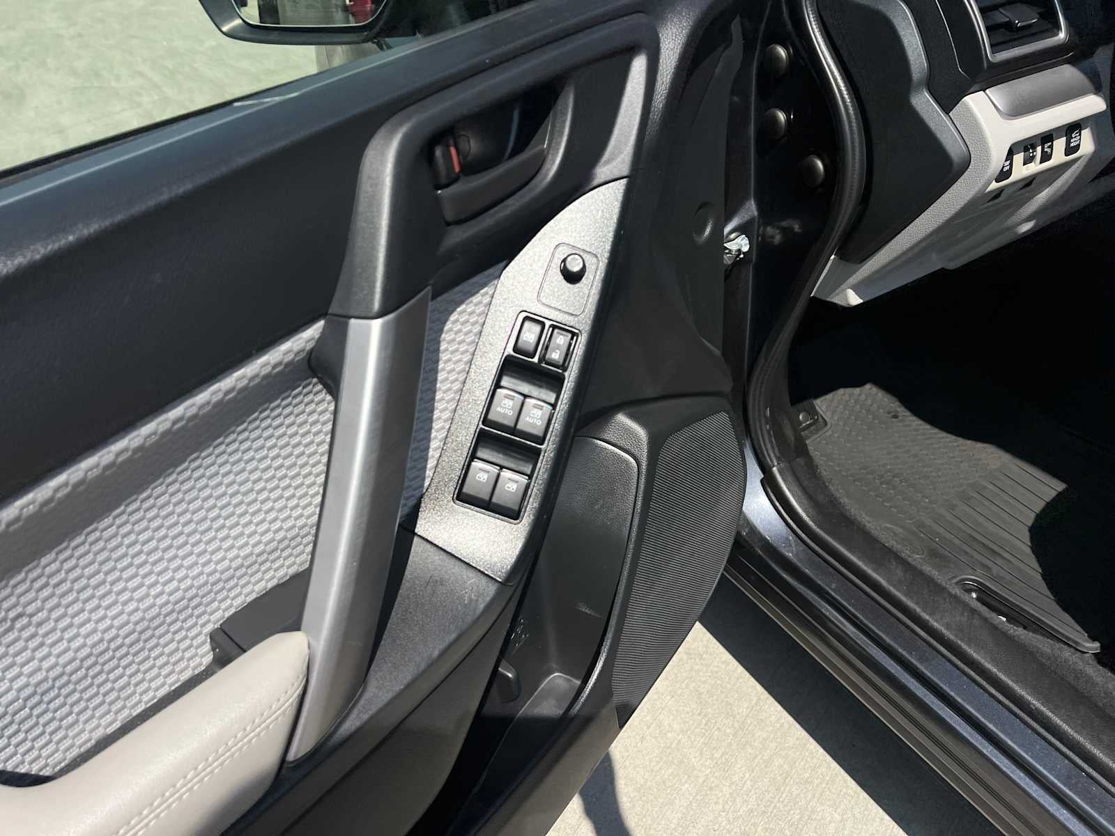 2018 Subaru Forester Premium