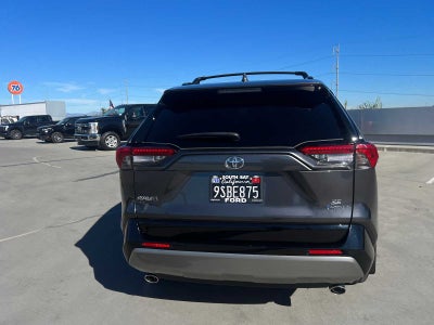 2025 Toyota RAV4 Hybrid SE