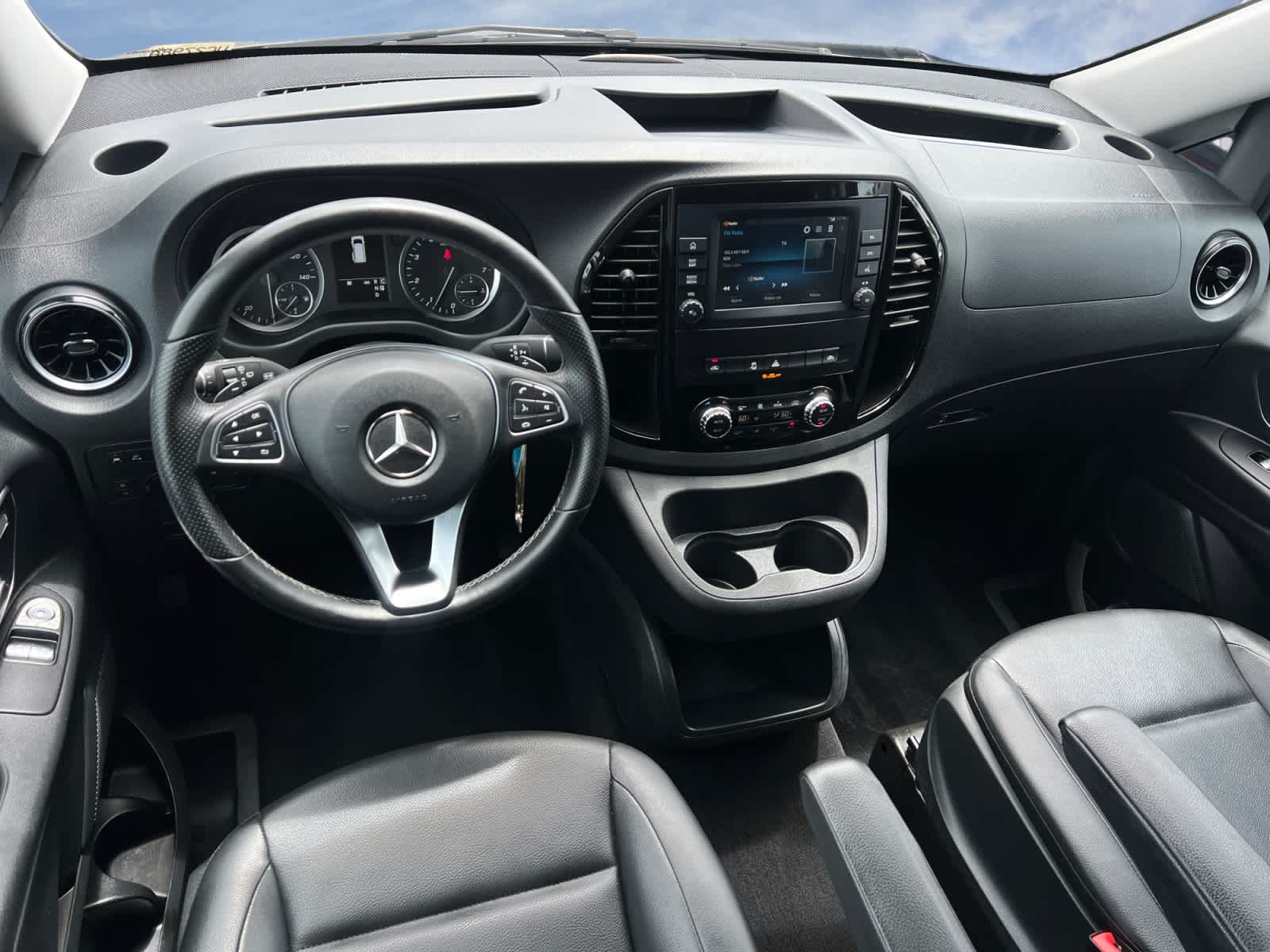 2022 Mercedes-Benz Metris Passenger Van Passenger
